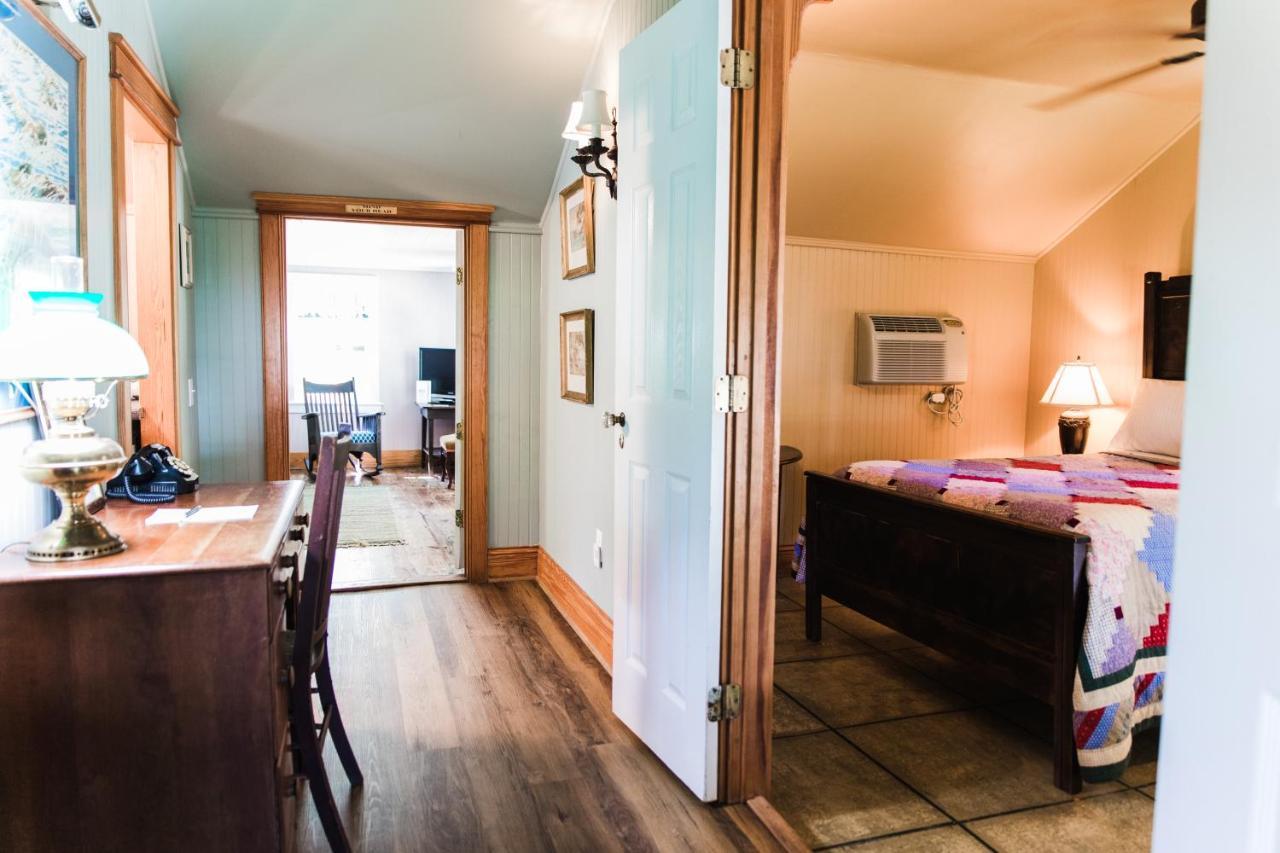 Roanoke Island Inn Мантео Екстер'єр фото